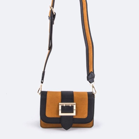 Camel Buckle Strap Shoulder Bag - Picture 3 of 4